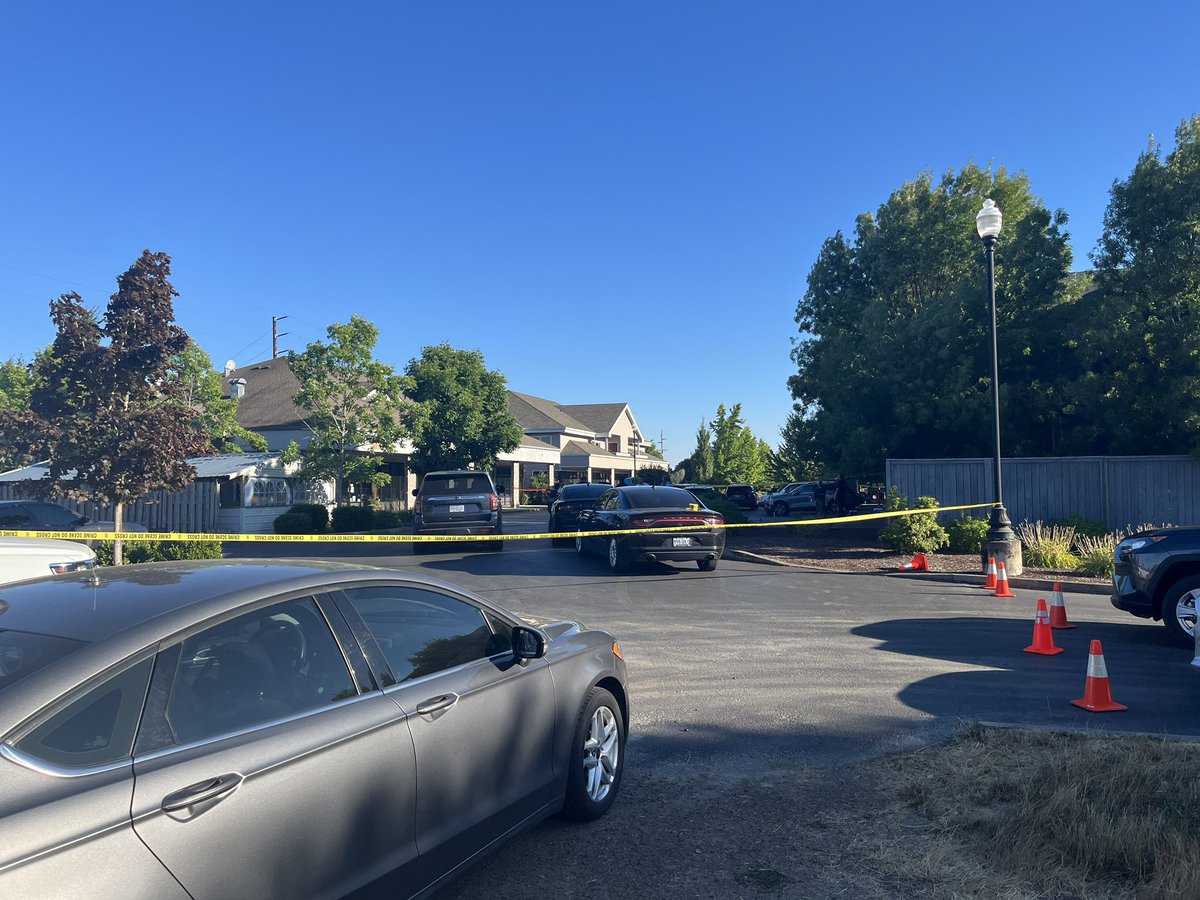 Very active scene in McMinnville this afternoon. This is near 2nd and Hill Road. Police on the scene aren't saying much other than Oregon State Police are heading the investigation. An officer told us it was a shooting, but OSP have yet to confirm. @fox12oregon