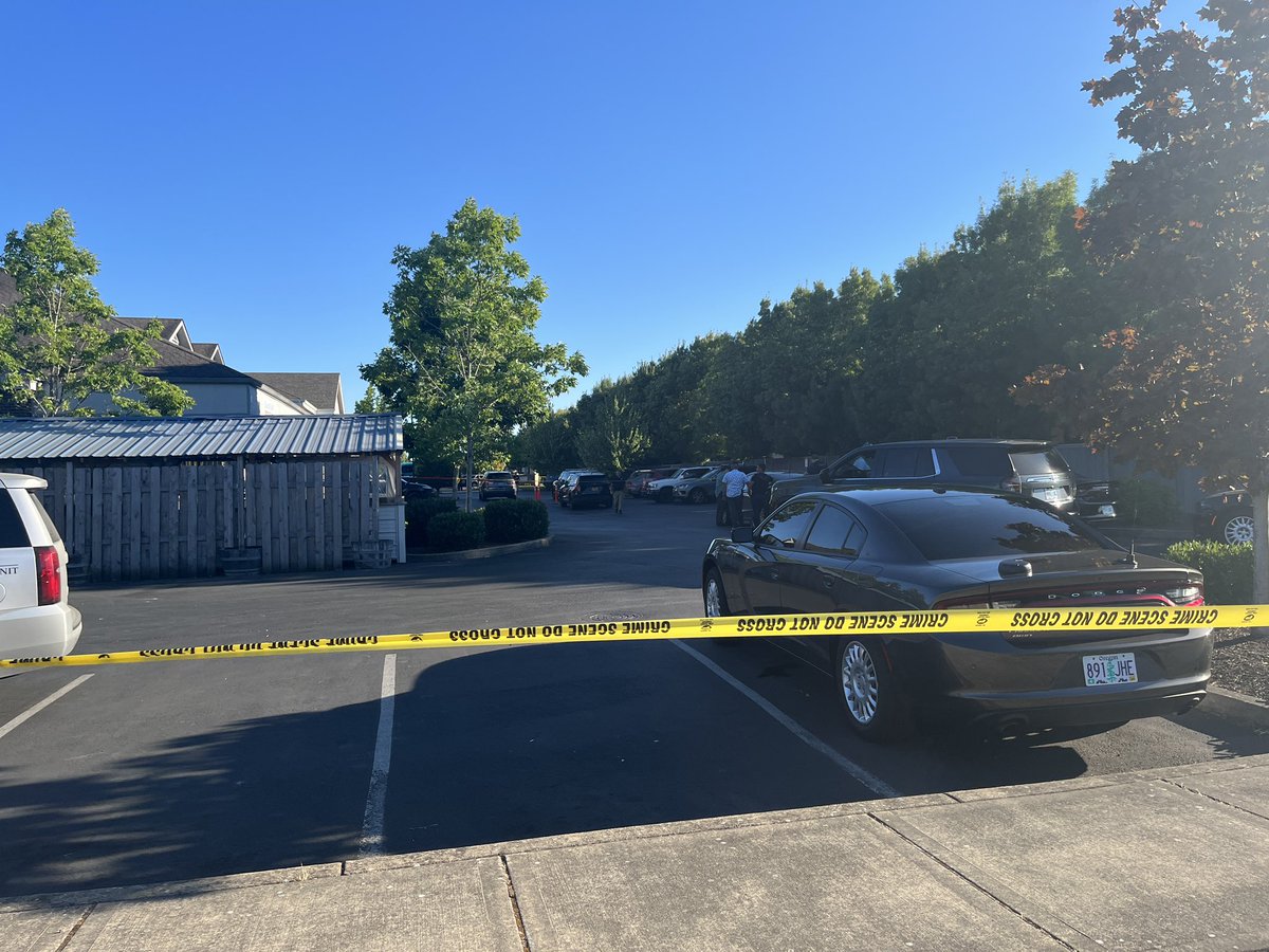 Very active scene in McMinnville this afternoon. This is near 2nd and Hill Road. Police on the scene aren't saying much other than Oregon State Police are heading the investigation. An officer told us it was a shooting, but OSP have yet to confirm. @fox12oregon